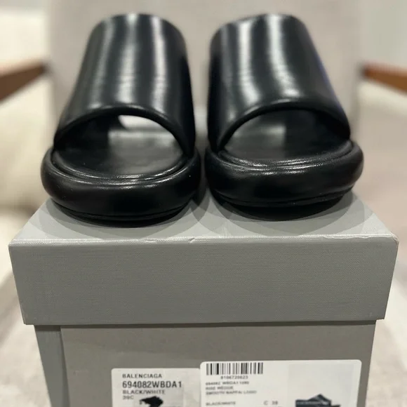 BALENCIAGA- Rise Platform Slides